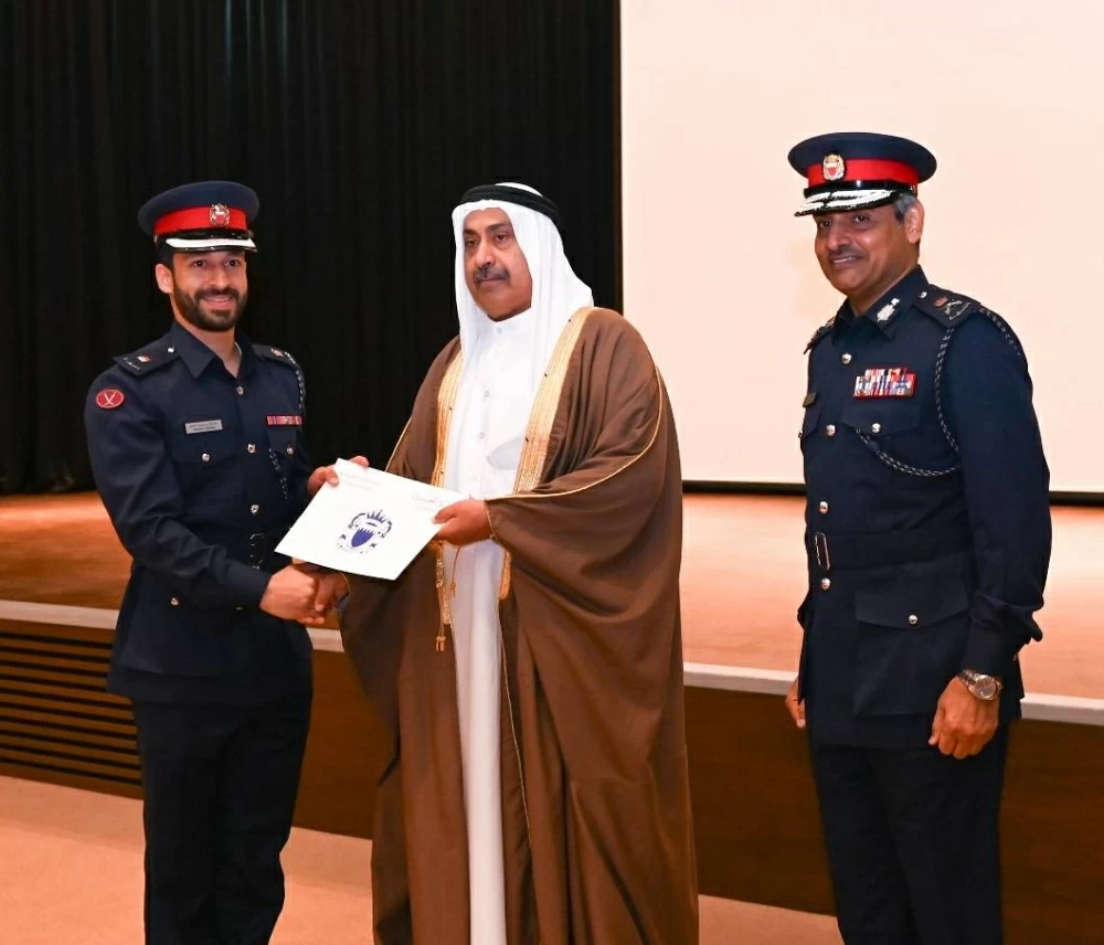 وكيل وزارة الداخلية يحضر حفل تخريج المشاركين في الدورات التدريبية بالأكاديمية الملكية للشرطة