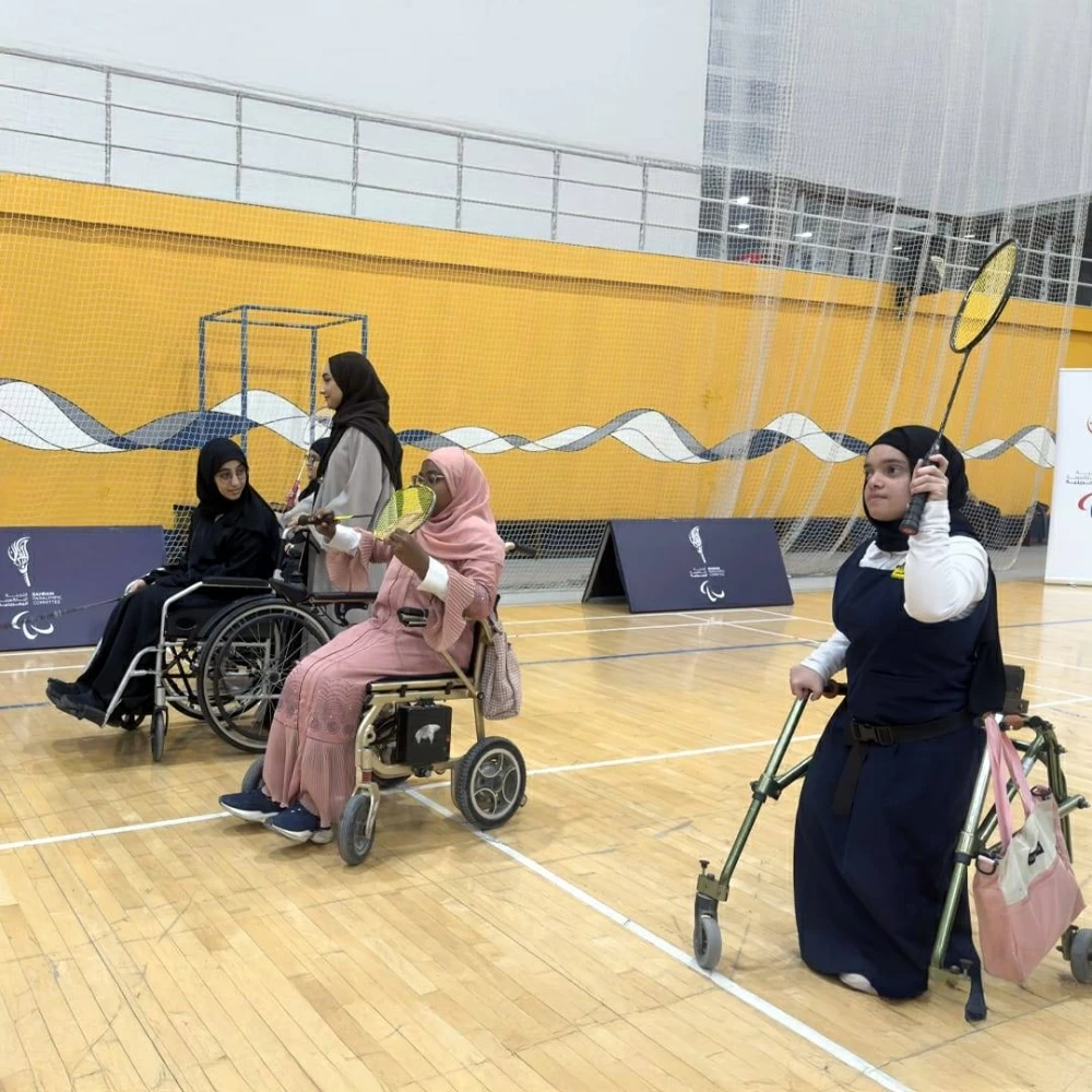اللجنة البارالمبية البحرينية تنظم التجمع البارالمبي الأول  لـ70 طالبًا من ذوي العزيمة