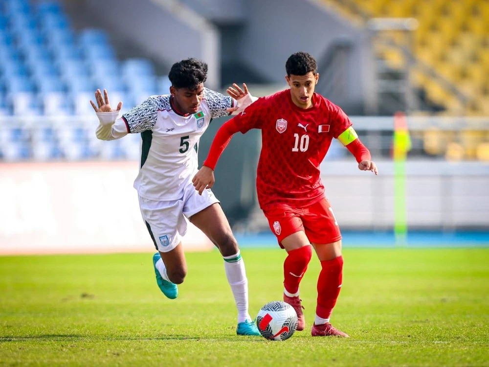 أحمر الناشئين يفرط بفرصة المنافسة على التأهل لكأس آسيا