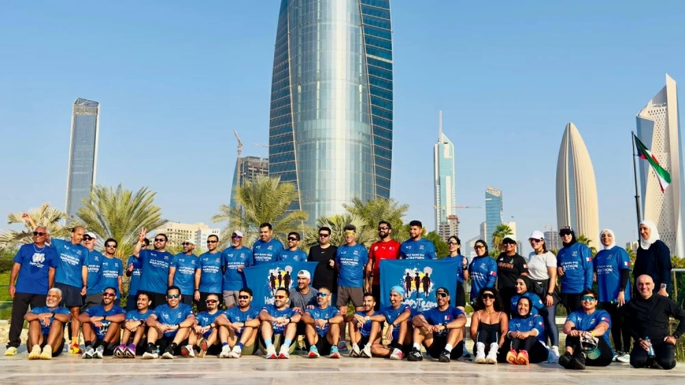 هابي تيم البحرين يشارك في ماراثون بنك الخليج بالكويت