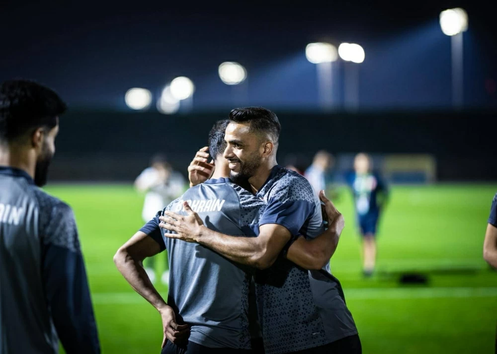 الأحمر الكروي يستأنف تدريباته استعدادا لمواجهة العراق بكأس العرب FIFA 2025