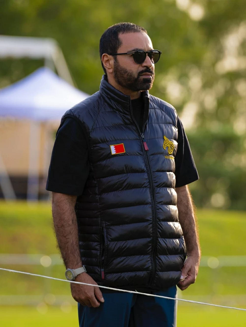 ناصر بن حمد يشهد الفحص البيطري لبطولة آسيا للفروسية في تايلاند