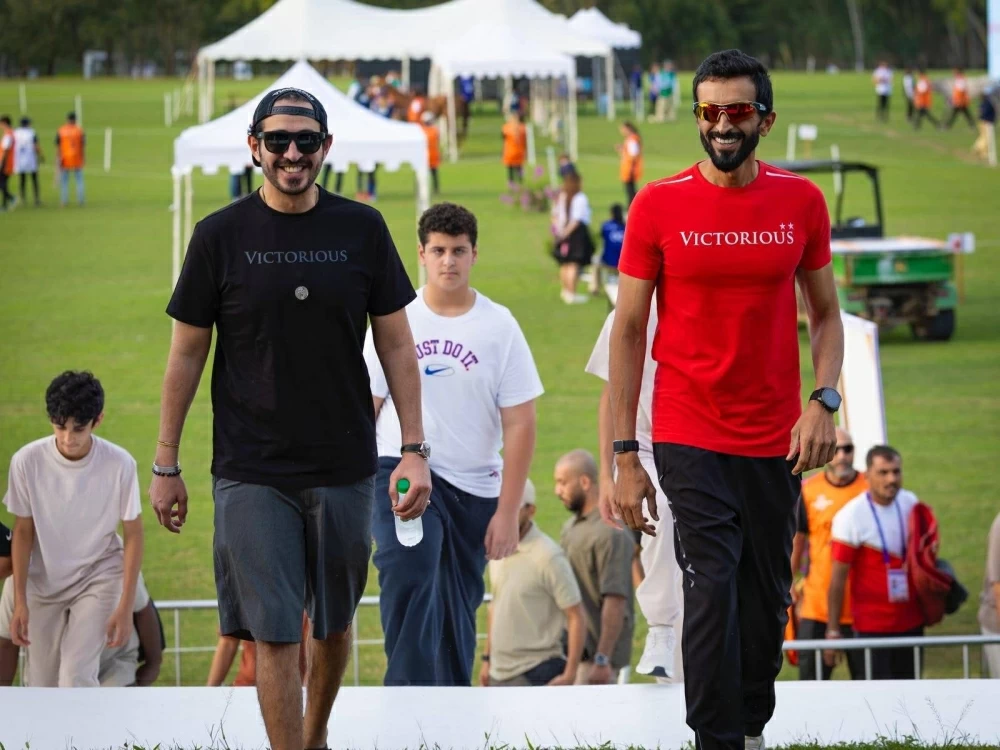 ناصر بن حمد يشهد الفحص البيطري لبطولة آسيا للفروسية في تايلاند