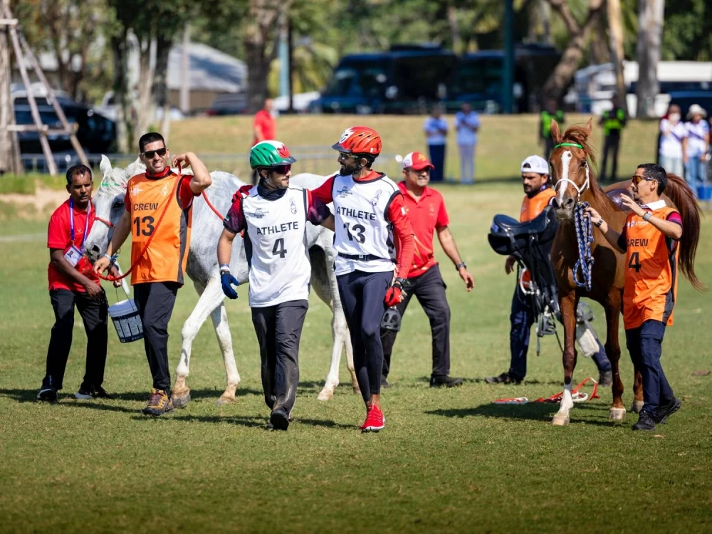 ناصر بن حمد يشارك في بطولة آسيا للفروسية