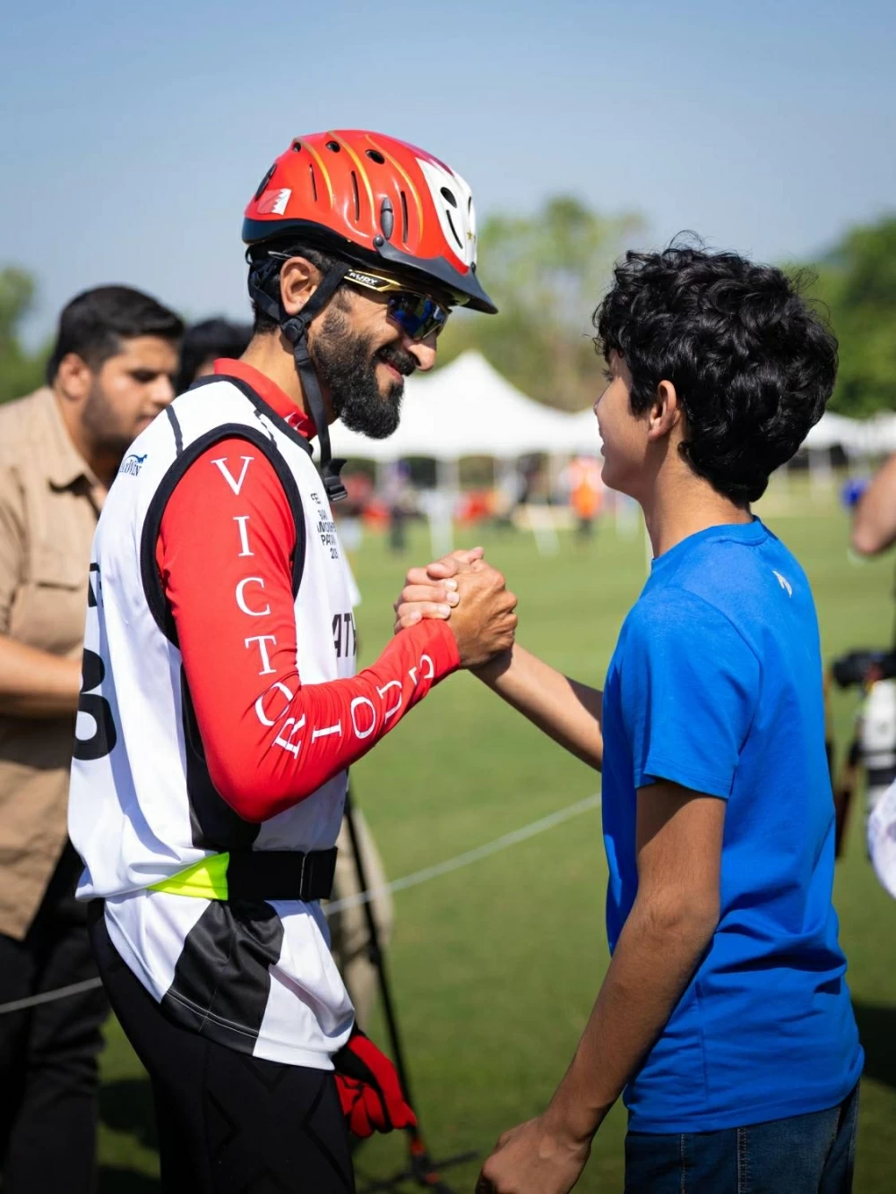 ناصر بن حمد يشارك في بطولة آسيا للفروسية
