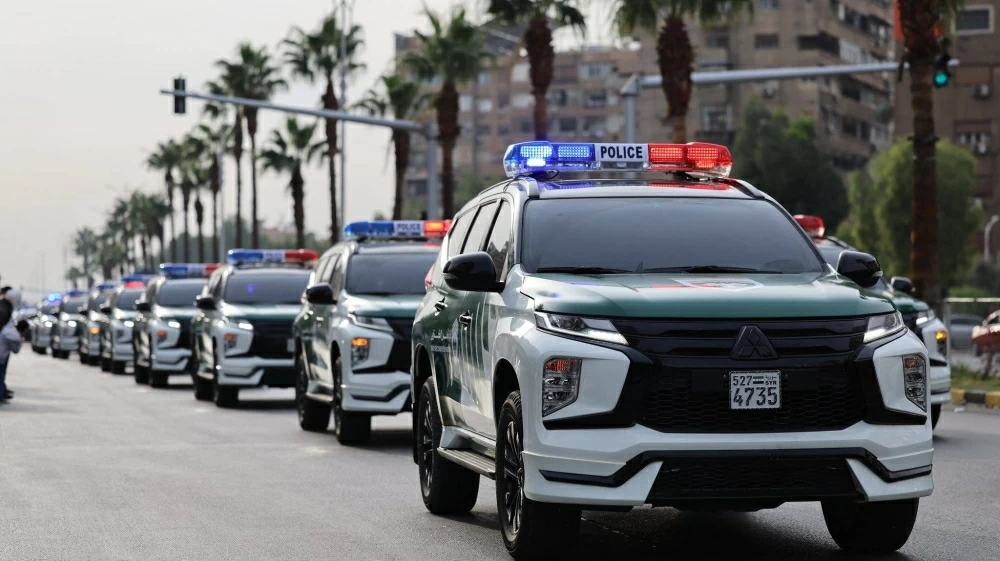 &laquo;الداخلية السورية&raquo; تستعرض أسطولها الجديد بهوية بصرية حديثة في دمشق