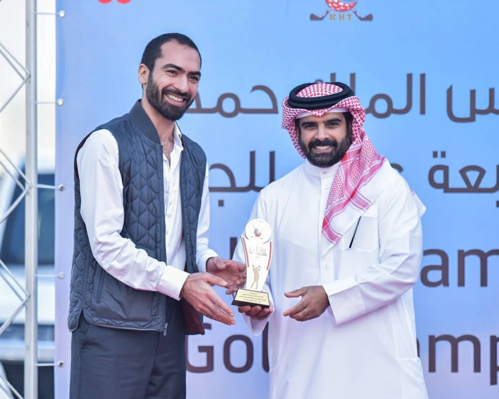 سلمان بن محمد يشهد ختام النسخة السابعة عشرة من بطولة كأس جلالة الملك حمد الدولية للجولف