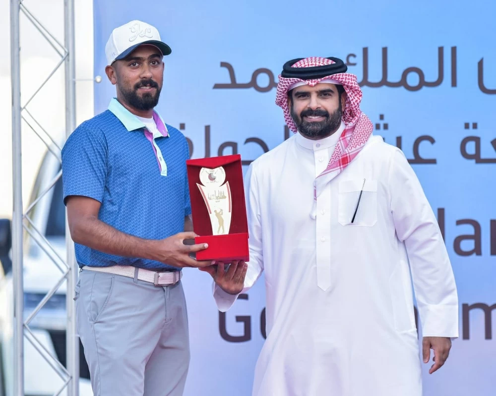 سلمان بن محمد يشهد ختام النسخة السابعة عشرة من بطولة كأس جلالة الملك حمد الدولية للجولف