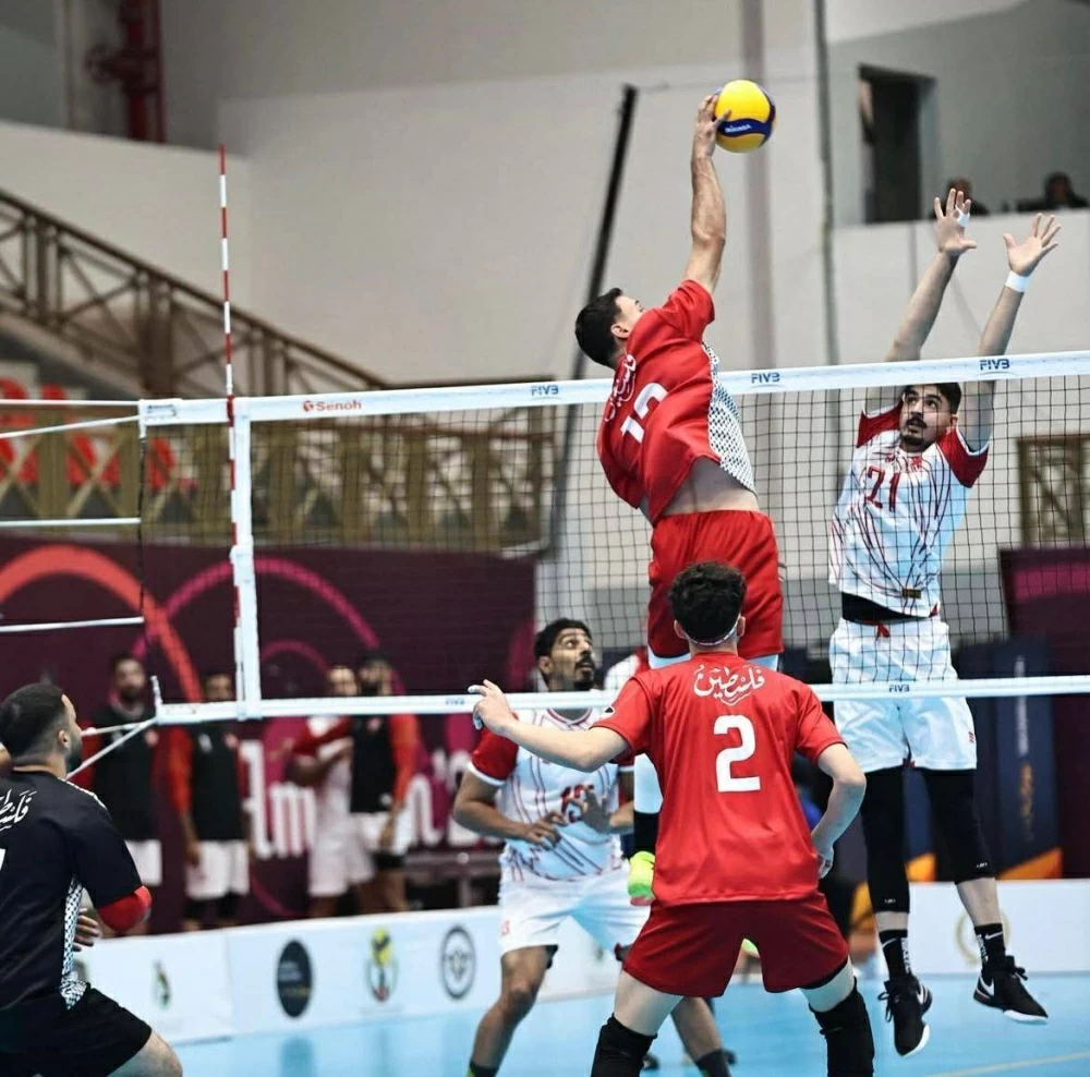 طائرة الأحمر تفتتح مشوارها في &laquo;التحدي العربي&raquo; بالفوز على فلسطين