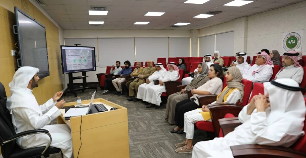 الخزاعي يحاضر عن "رسم خرائط الأعشاب البحرية باستخدام التقنيات الجيومكانية والذكاء الاصطناعي لاستكشاف التغيّرات وتقدير الكربون"