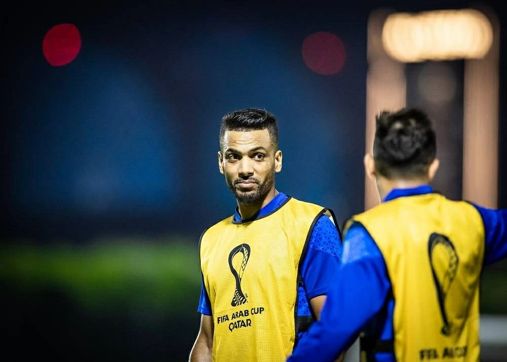 الأحمر الكروي يرفع حدة تحضيراته لمواجهة العراق