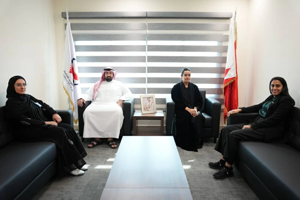 لجنة تكافؤ الفرص بوكالة البحرين للفضاء تعزز سياسات المساواة وتمكين المرأة