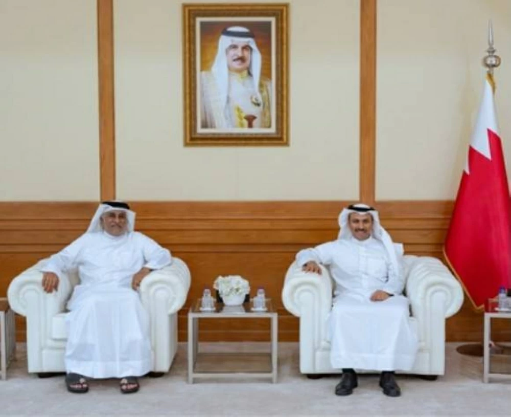 وزير الإعلام يستقبل مؤنس المردي ويشيد بمسيرته الصحفية الحافلة