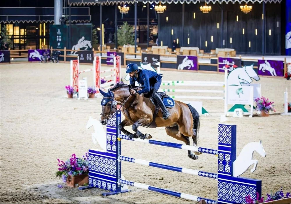 فريق "الداخلية" لقفز الحواجز يحقق المراكز الأولى في جولات الرياض لقفز الحواجز