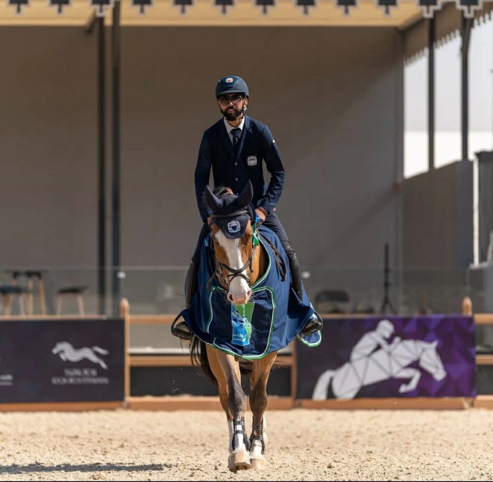 فريق "الداخلية" لقفز الحواجز يحقق المراكز الأولى في جولات الرياض لقفز الحواجز