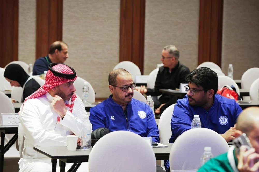 إجراء الاجتماع الفني وقرعة بطولة أندية غرب آسيا لكرة الطاولة