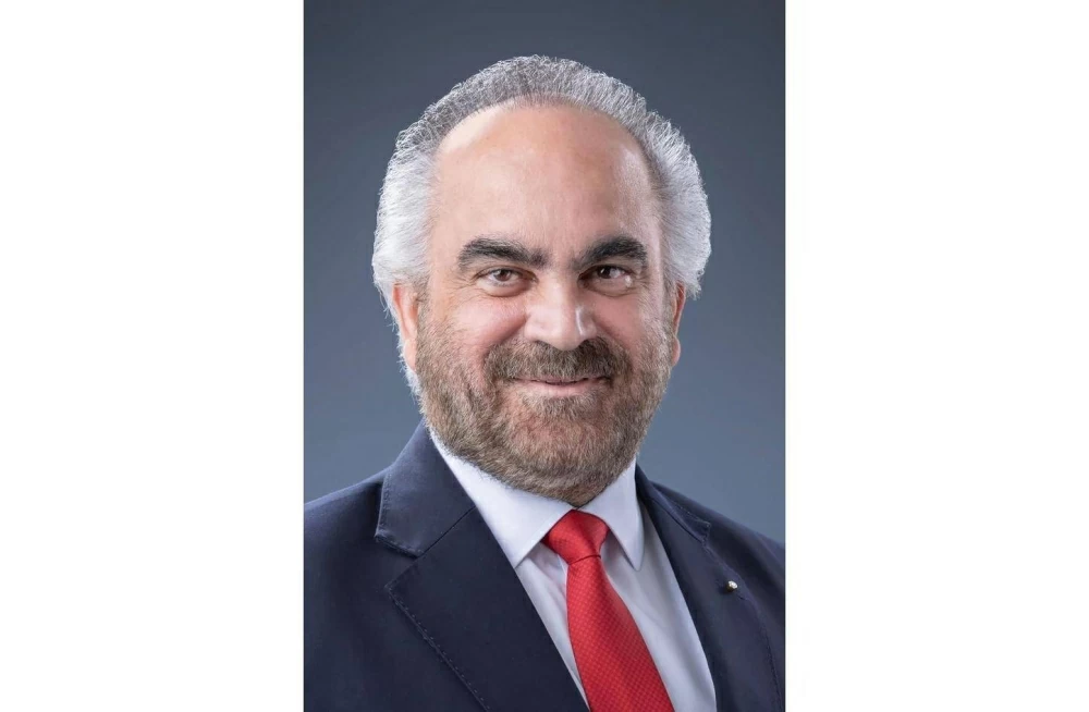 جواهري: قصص نجاح المرأة البحرينية أصبحت نموذجاً ملهماً