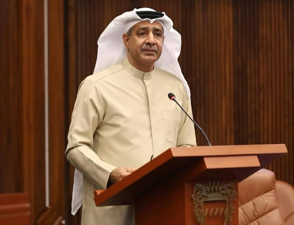 النائب سرور: المرأة البحرينية حققت حضوراً فاعلاً بل تفوقاً في عدة قطاعات حيوية