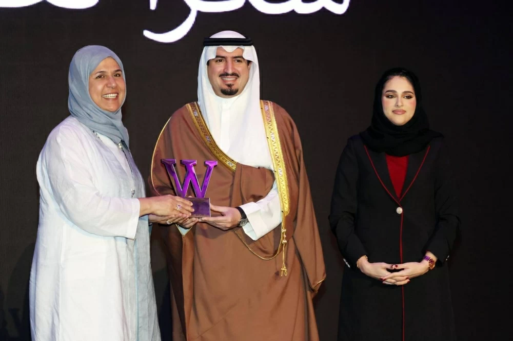 محافظ العاصمة يشهد افتتاح ملتقى &laquo;هي البحرين&raquo; احتفاءً بيوم المرأة