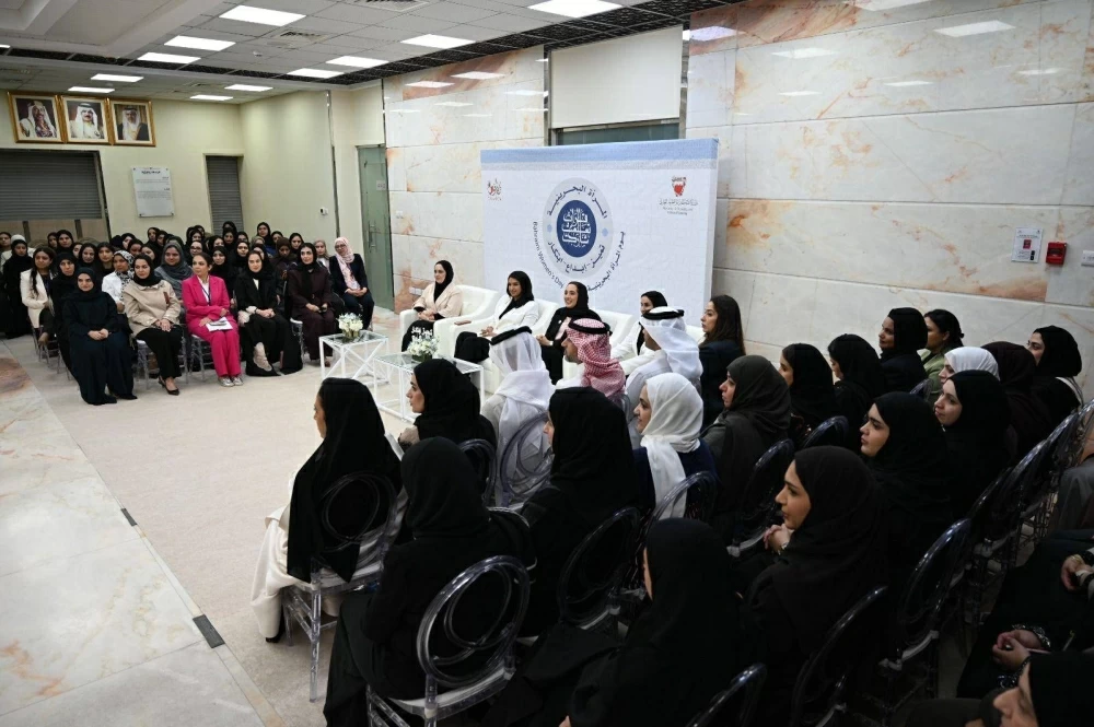 وزيرة الإسكان: 6555 بحرينية مستفيدة من الخدمات والبرامج والمبادرات الإسكانية