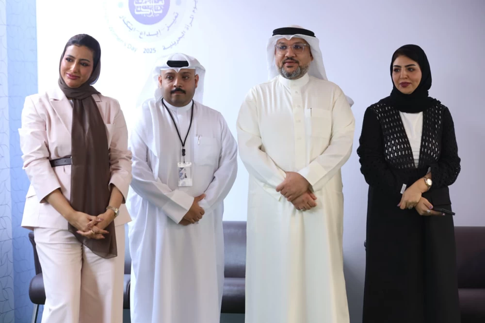 هيئة تنظيم سوق العمل تؤكد فخرها بإنجازات المرأة ودعمها المستمر