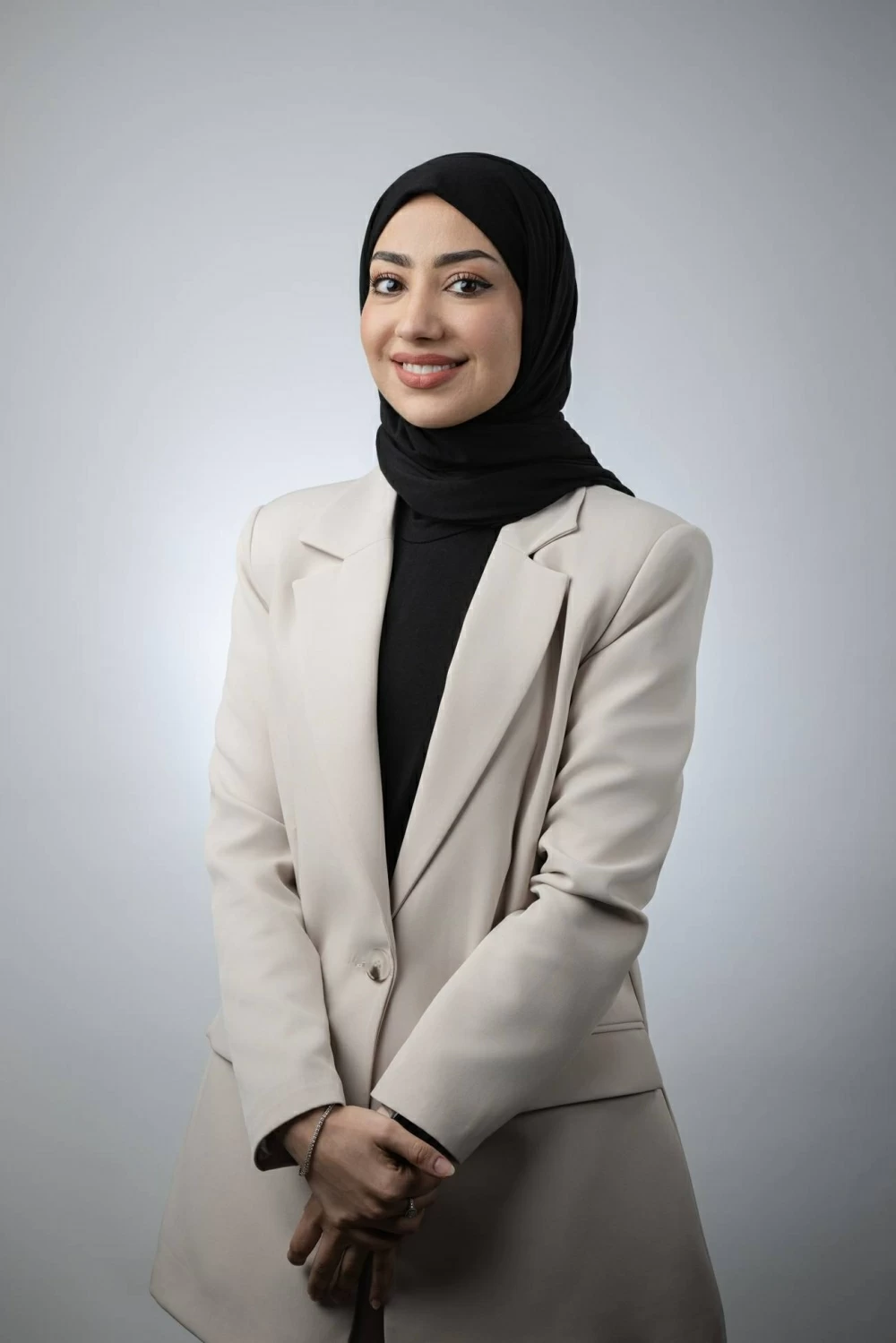 &laquo;عقارات السيف&raquo; تفخر بعطاءات موظفاتها في يوم المرأة البحرينية