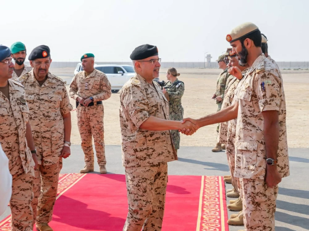 ولي العهد رئيس الوزراء يرعى افتتاح مركز القيادة المشترك في رأس البر