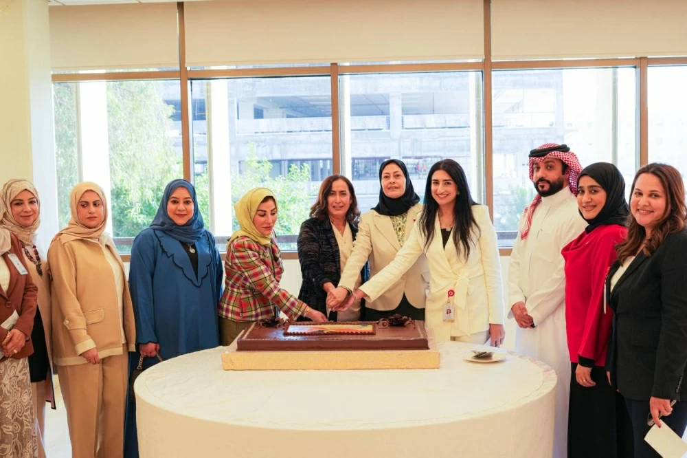 المستشفيات الحكومية تحتفل بيوم المرأة البحرينية