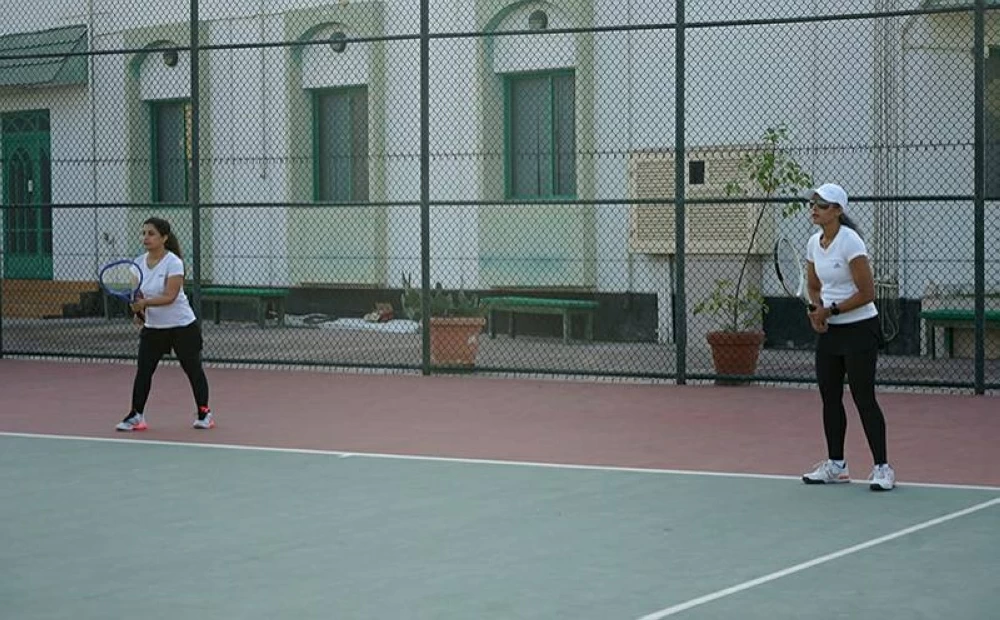 نسائية التنس تقيم البطولة الثانية لزوجي للسيدات بمناسبة يوم المرأة البحرينية