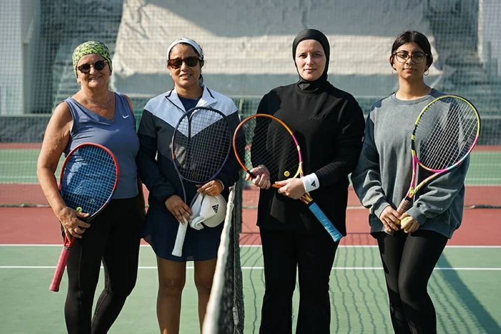 نسائية التنس تقيم البطولة الثانية لزوجي للسيدات بمناسبة يوم المرأة البحرينية