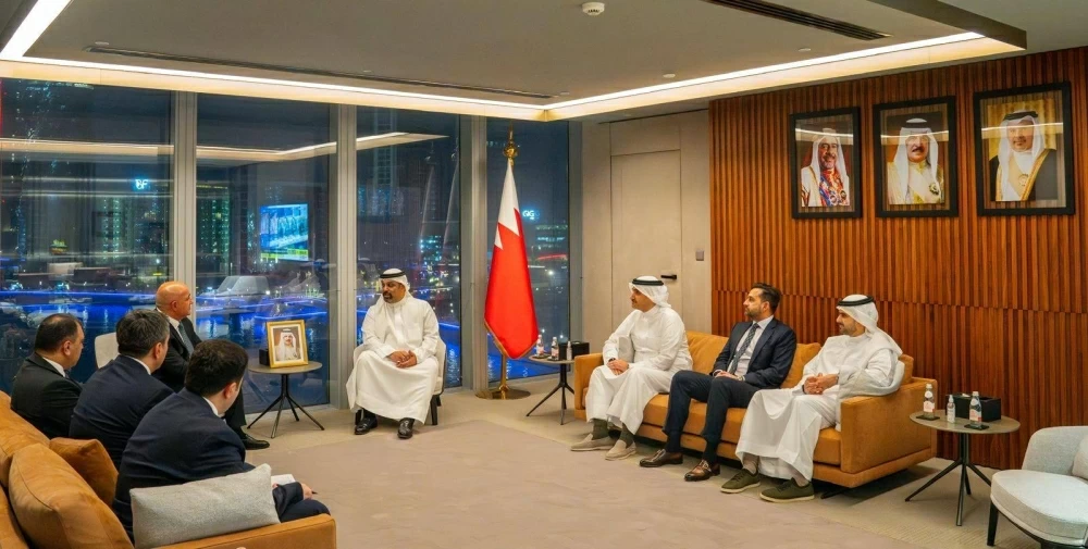 وزير المالية: تقدُّم في العلاقات بين البحرين وأذربيجان بشتى المجالات