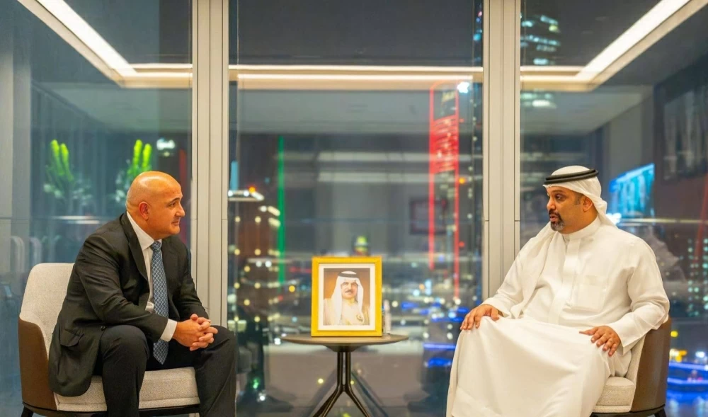 وزير المالية: تقدُّم في العلاقات بين البحرين وأذربيجان بشتى المجالات