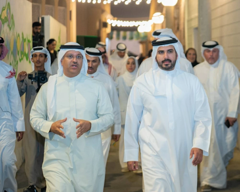 محمد بن سلمان بن حمد يشهد انطلاق مهرجان ليالي المحرق