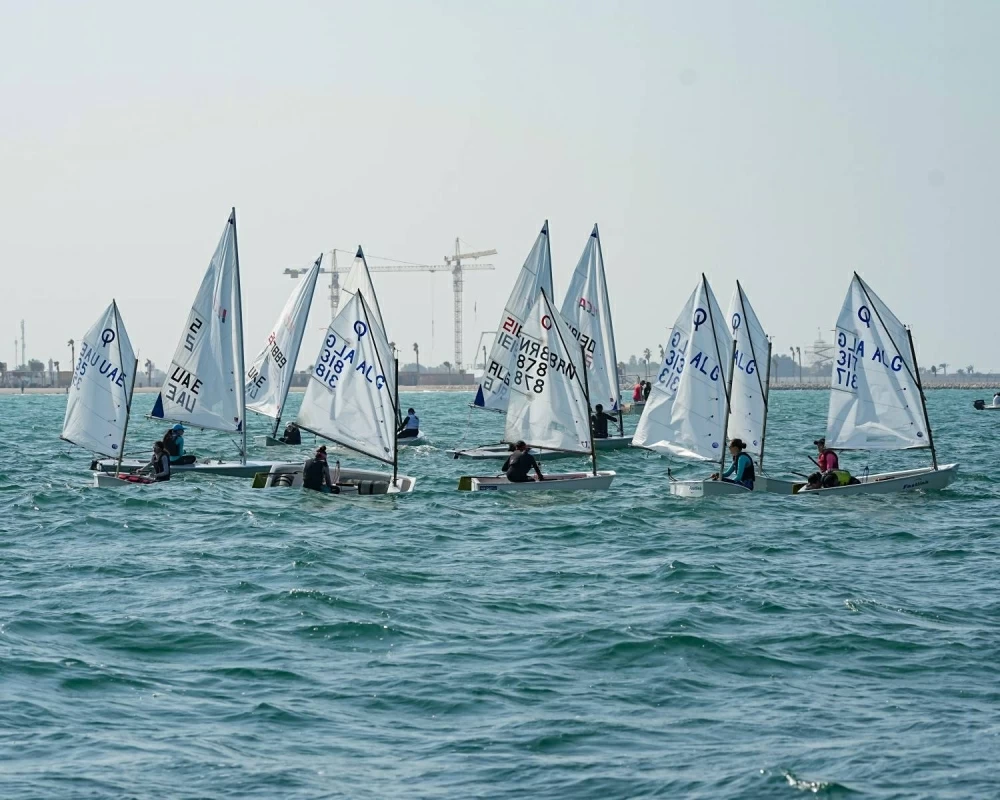 منتخب الشراع للفتيات يشارك في البطولة العربية بدولة الكويت