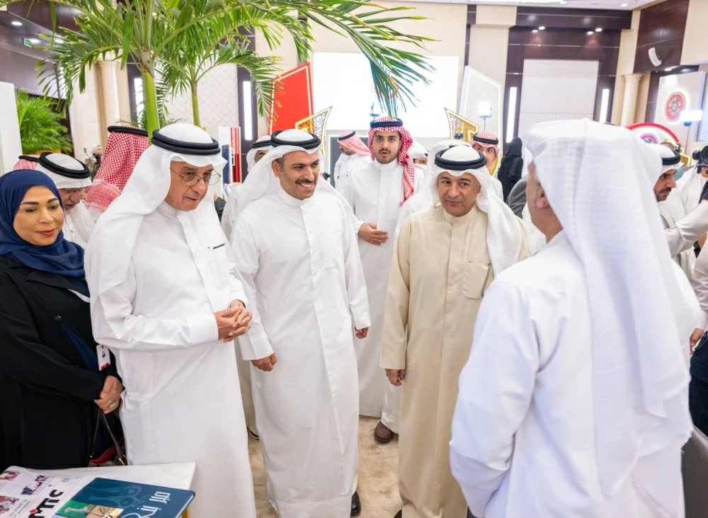 افتتاح المركز الإعلامي الخاص بالقمة الخليجية السادسة والأربعين