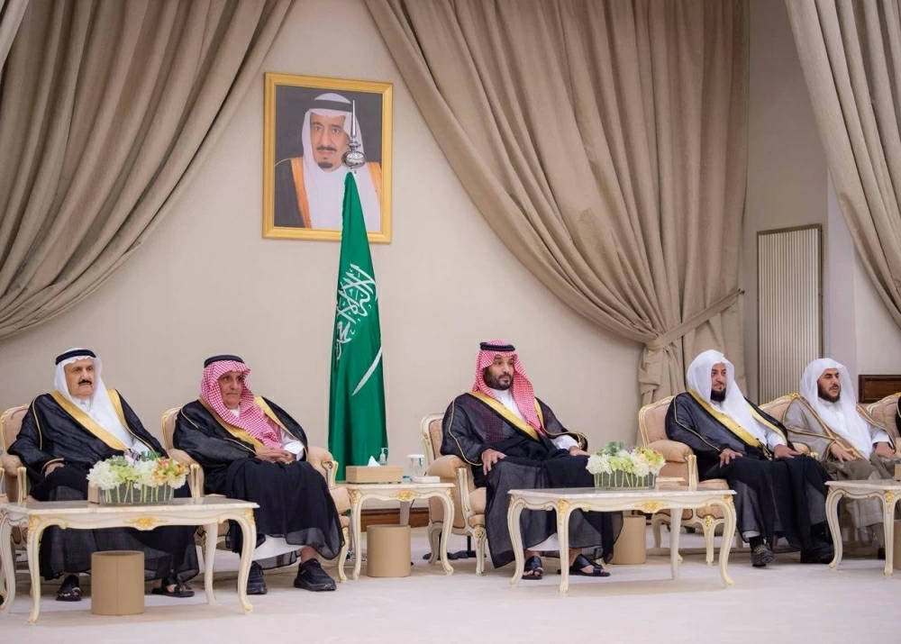 ولي عهد السعودية يزور المنطقة الشرقية.. التواصل مع المواطنين على منوال الملوك السعوديين