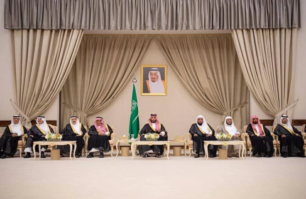 ولي عهد السعودية يزور المنطقة الشرقية.. التواصل مع المواطنين على منوال الملوك السعوديين