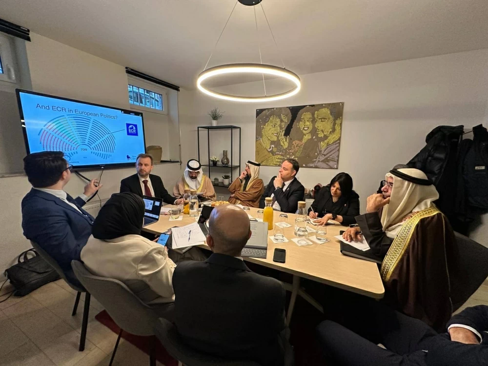 بو خماس : مملكة البحرين بقيادة جلالة الملك المعظم تعيش مرحلة استثنائية من التحديث والتطوير في كافة المجالات