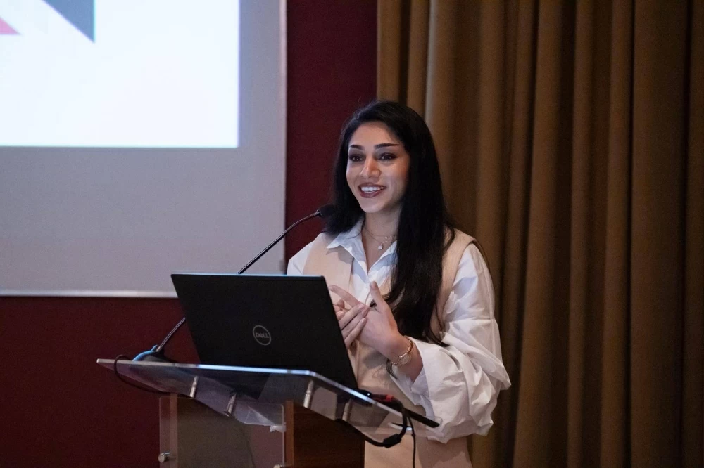 &laquo;أمانة النواب&raquo; تنظم لقاءً تعريفيًا بمسابقة &laquo;هاكاثون الذكاء الاصطناعي&raquo; لطلبة جامعة البحرين