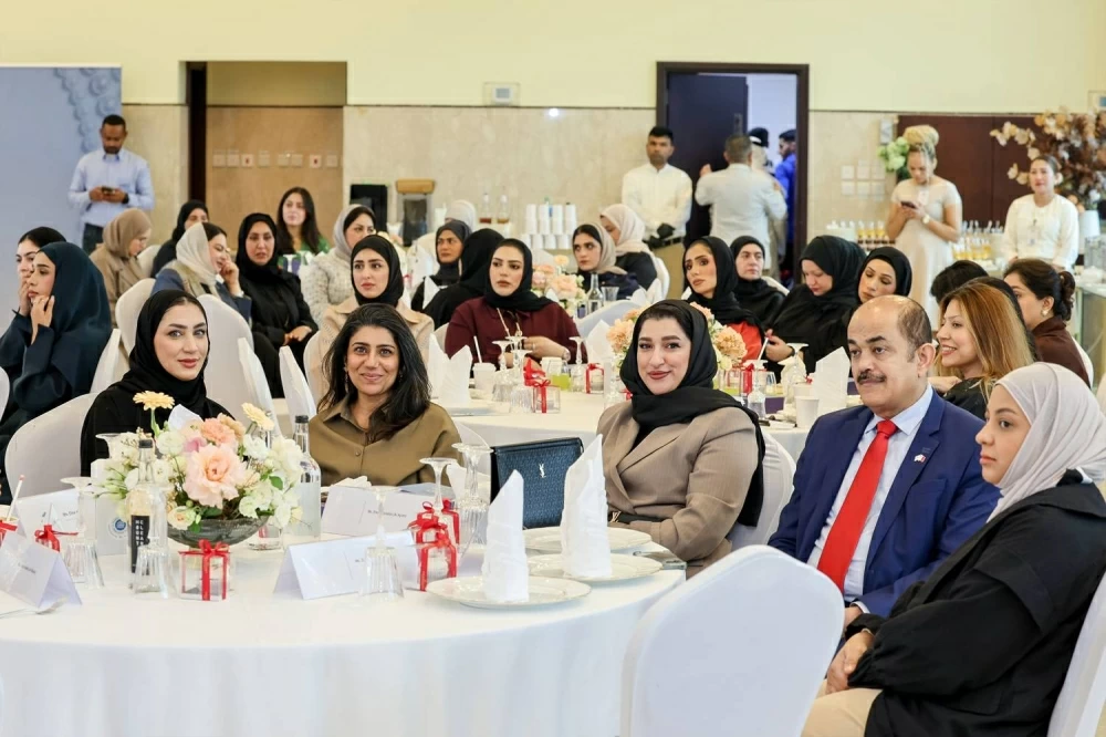 "ألبا" تكرم موظفاتها بمناسبة يوم المرأة البحرينية