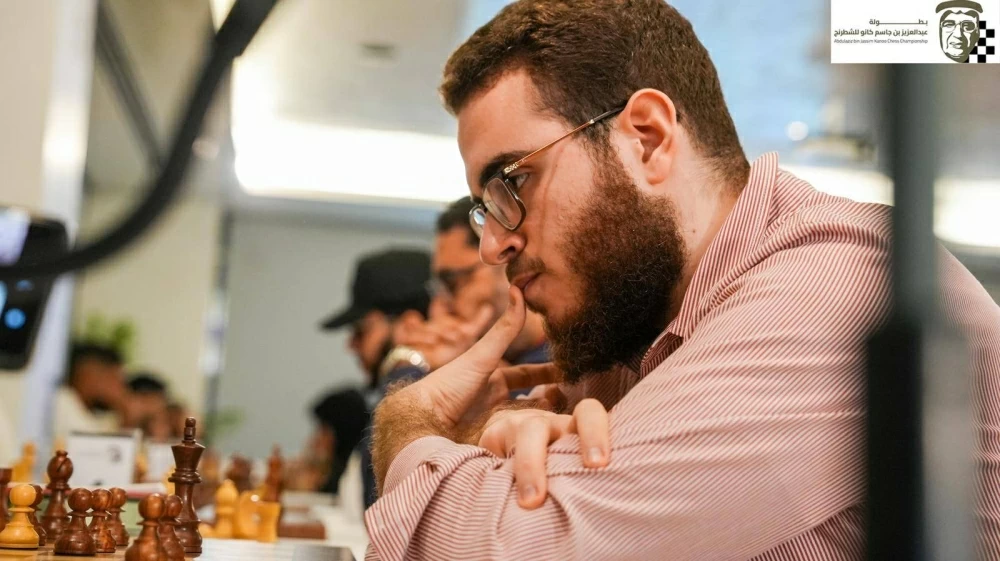 90 لاعباً من 16 دولة يتنافسون بـ"كانو للشطرنج"