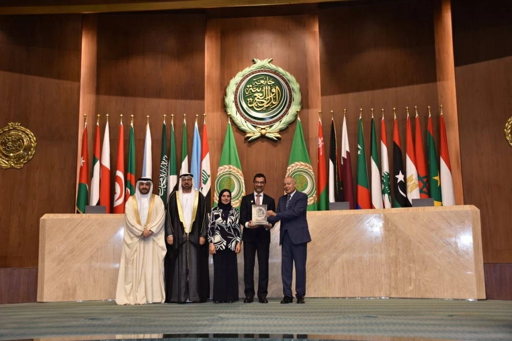 سفيرة البحرين لدى مصر تشارك في فعاليات حفل جوائز التميز الحكومي العربي 2025