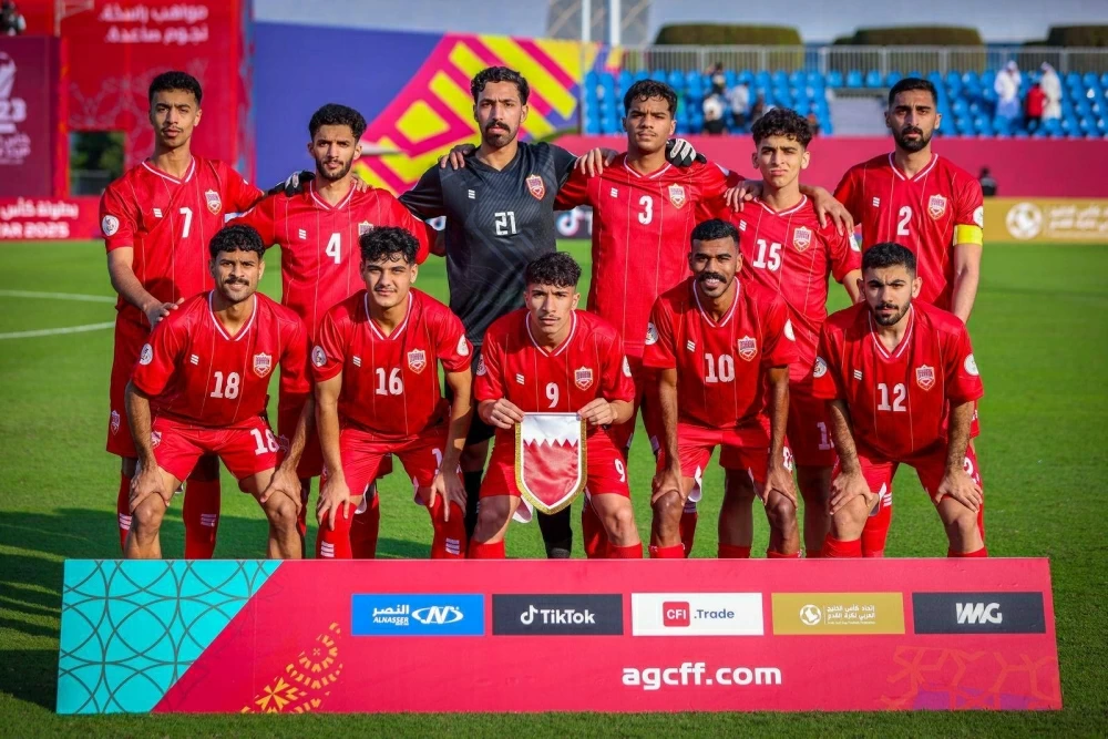 الأحمر الأولمبي يستهل مشواره بخسارة عريضة من الأخضر الأولمبي