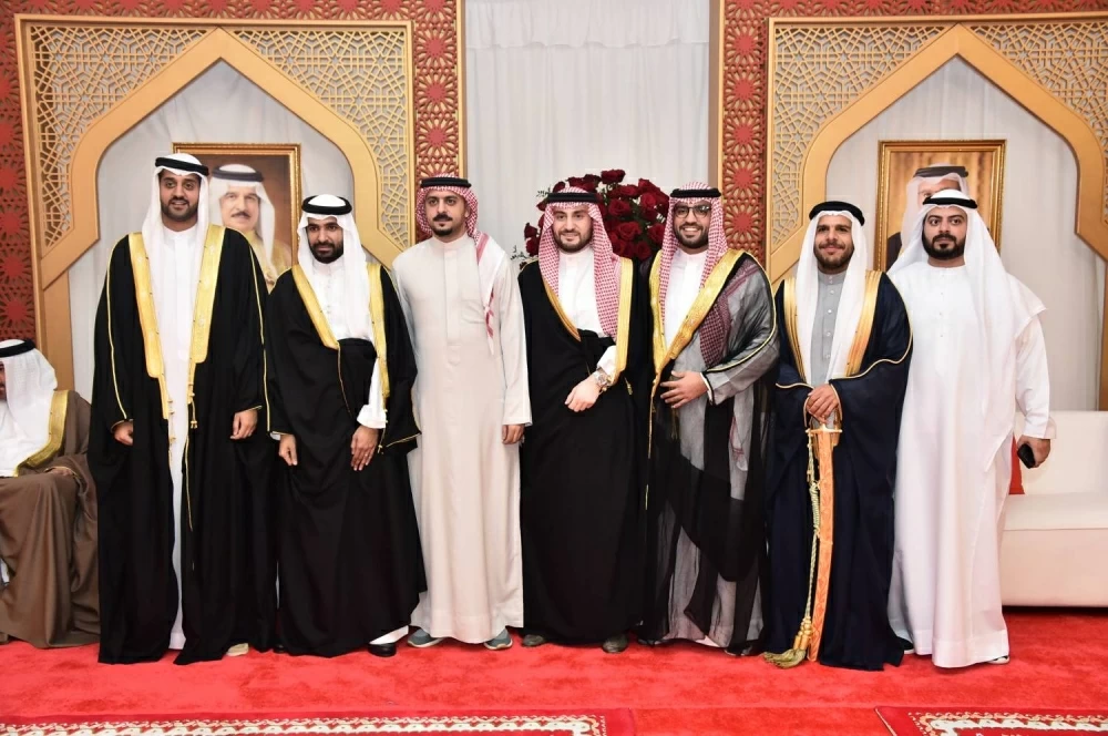 سامي ناس يحتفل بزفاف نجله عبدالله في مجلسه بالجسرة