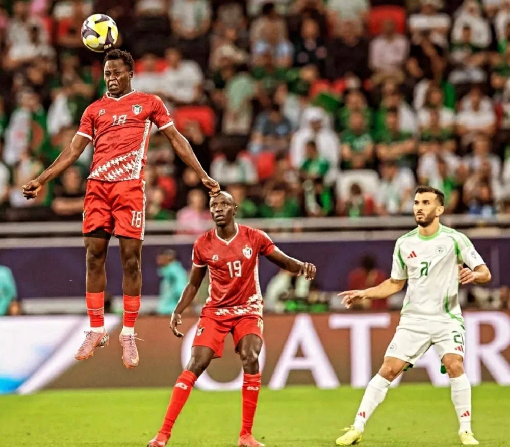 العراق يلتقي السودان في مواجهة صعبة ضمن المجموعة الثالثة