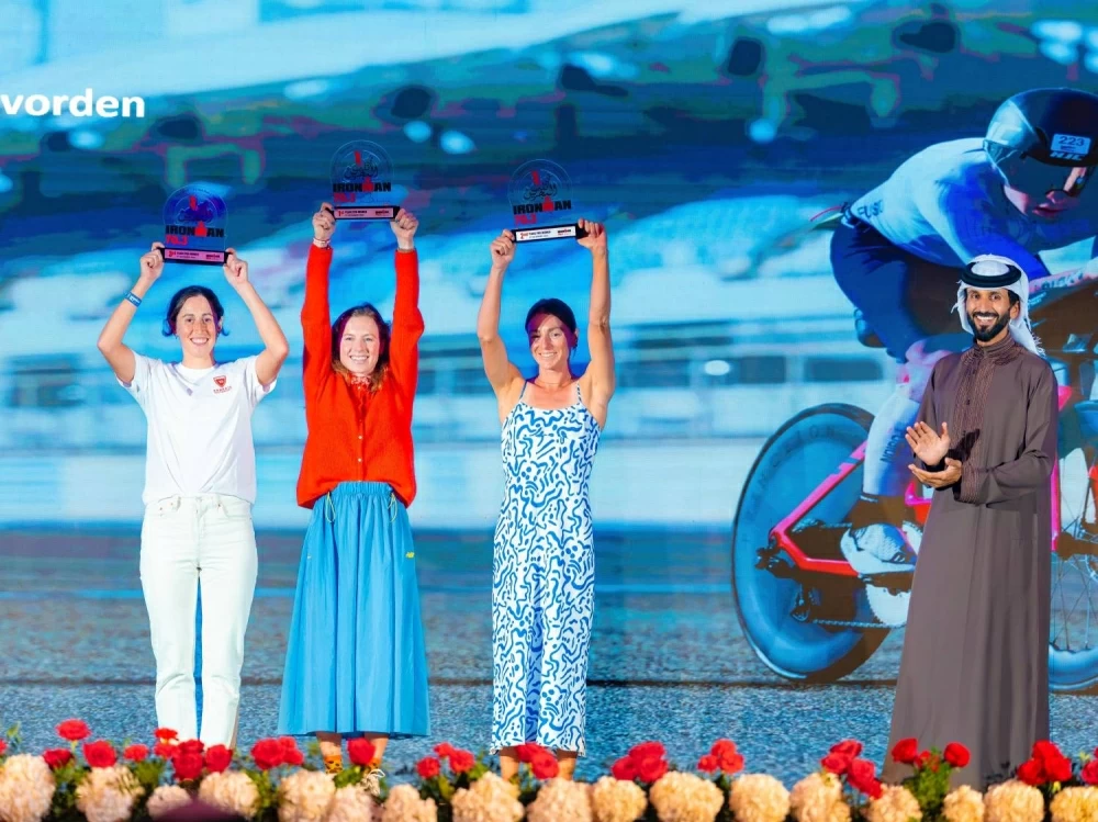 ناصر بن حمد يحضر ختام بطولة الشرق الأوسط للرجل الحديدي 70.3