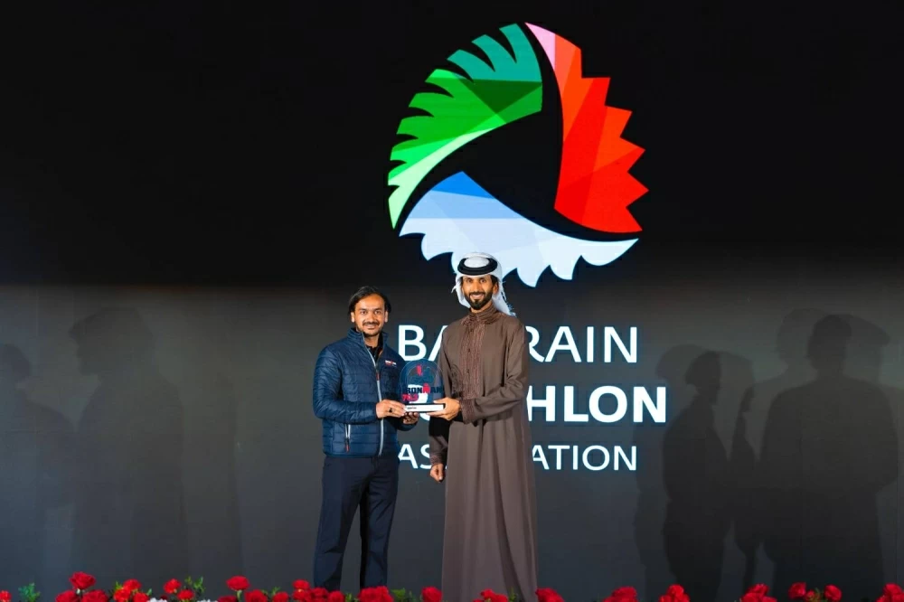 ناصر بن حمد يحضر ختام بطولة الشرق الأوسط للرجل الحديدي 70.3