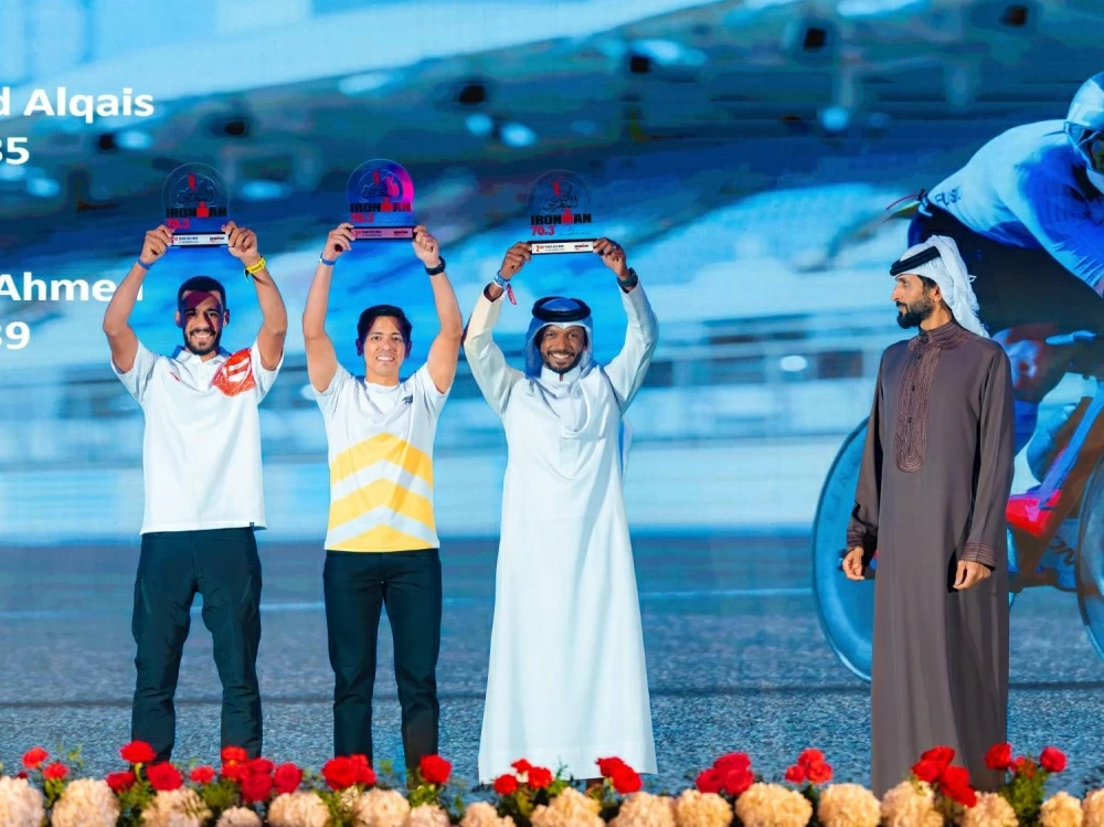 ناصر بن حمد يحضر ختام بطولة الشرق الأوسط للرجل الحديدي 70.3