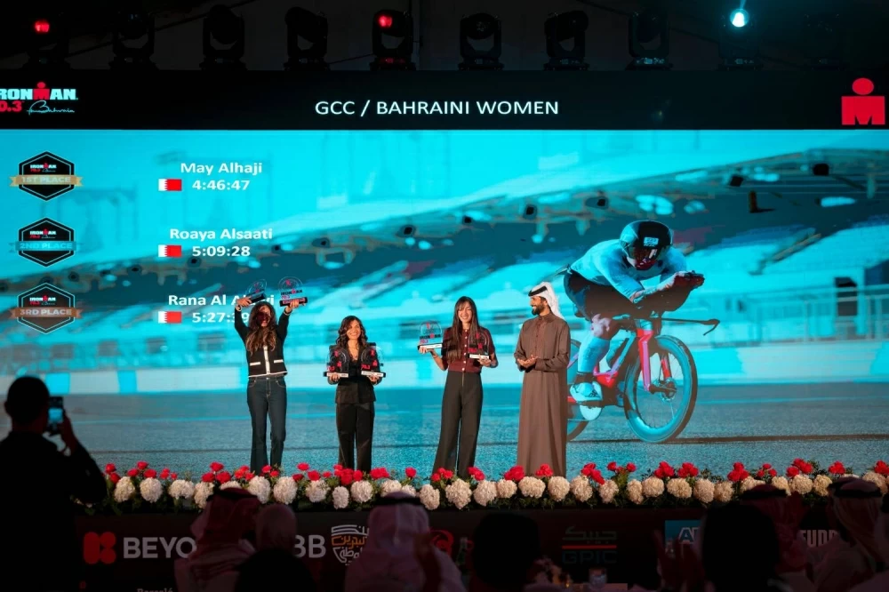 ناصر بن حمد يحضر ختام بطولة الشرق الأوسط للرجل الحديدي 70.3