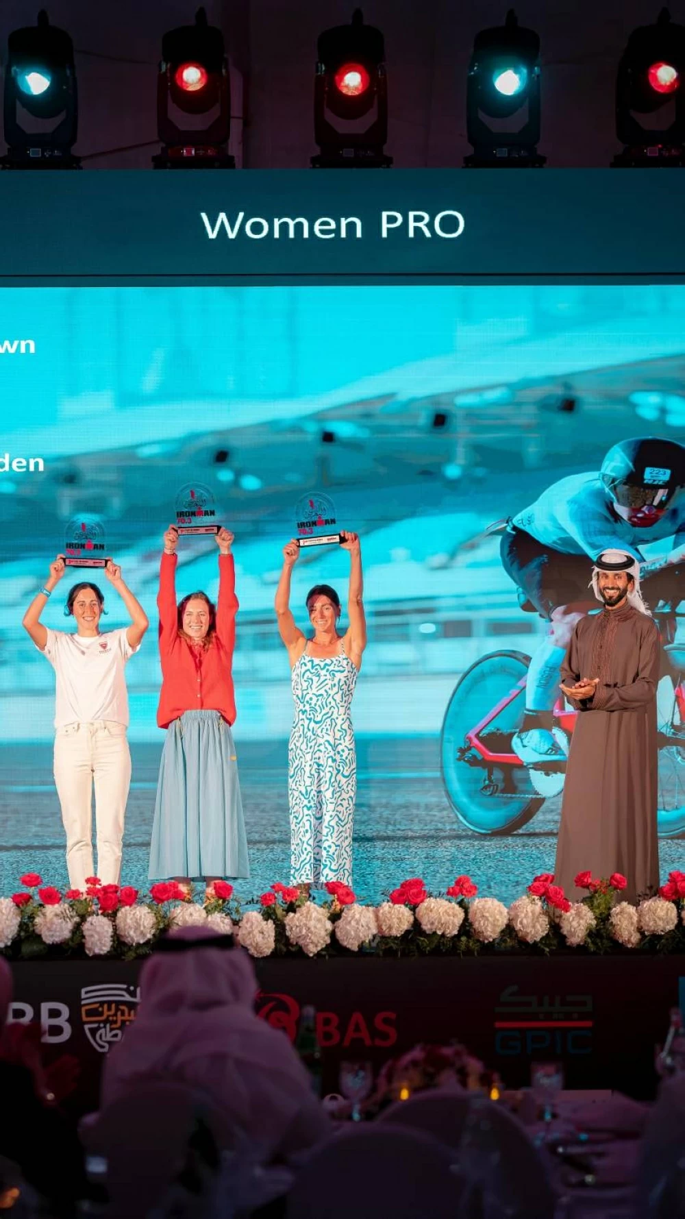 ناصر بن حمد يحضر ختام بطولة الشرق الأوسط للرجل الحديدي 70.3